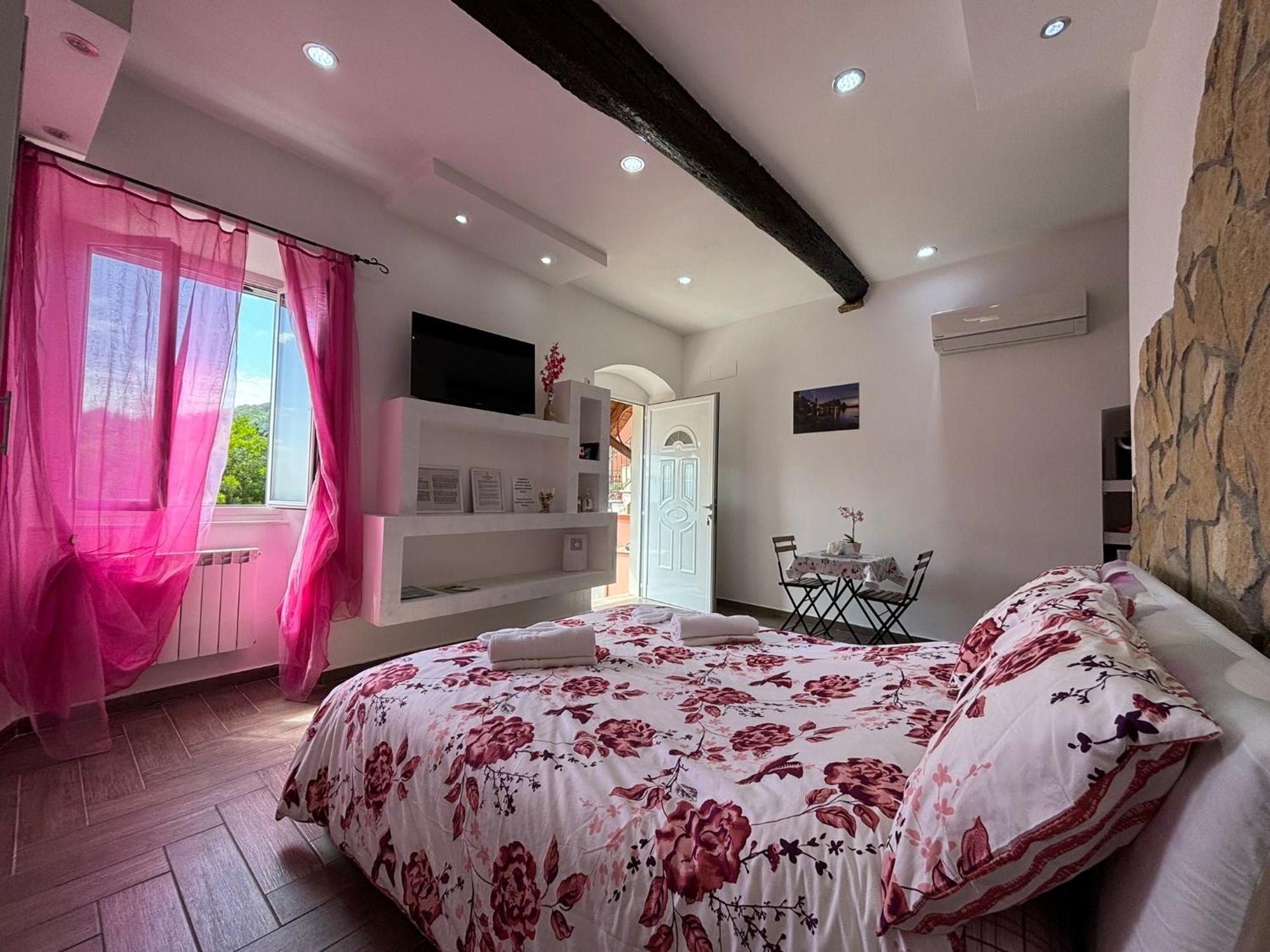 Guest house Trilogy